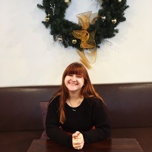 Meet your Posher, Denee